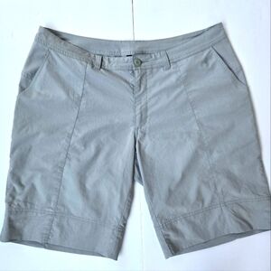 Patagonia Womens Gray Hiking Outdoor Bermuda Shorts Size 14